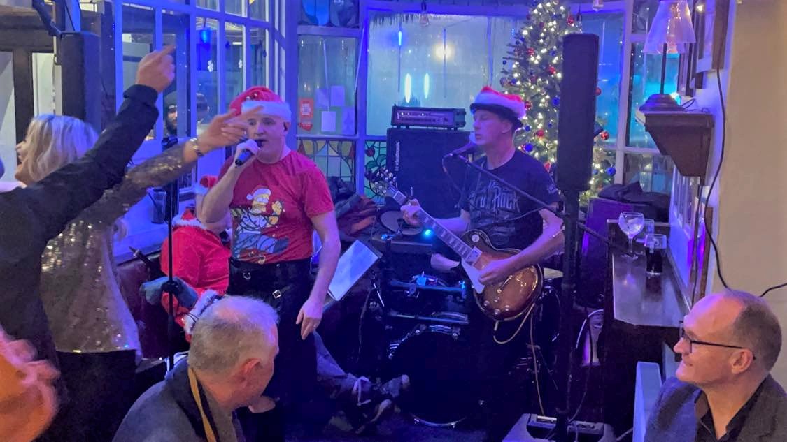 Photo 17 of Christmas 2021